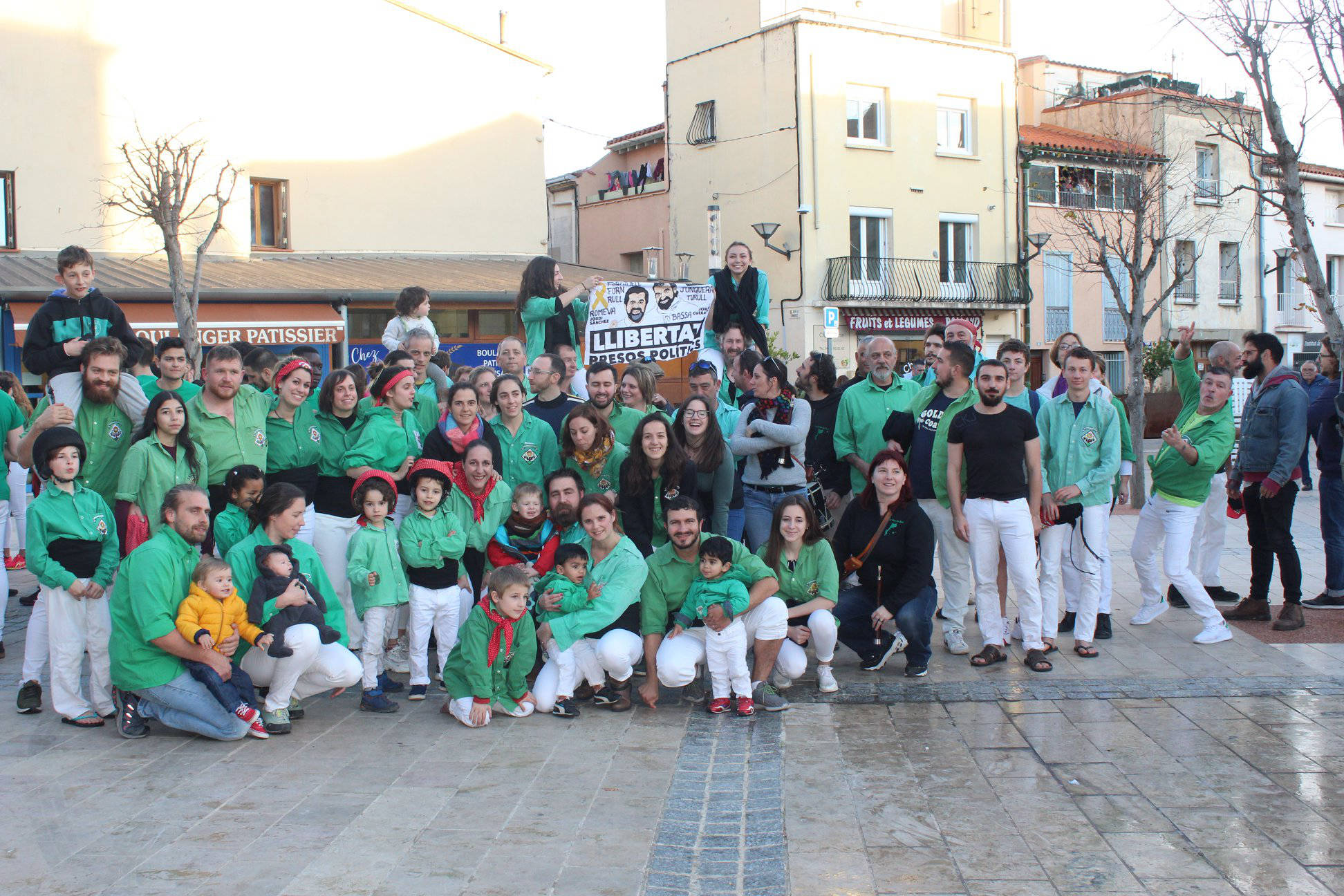 9 colla